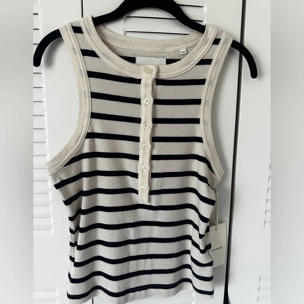 Citizens of Humanity Caralyn Tank
In Azure Stripe NWT - Picture 5 of 10
